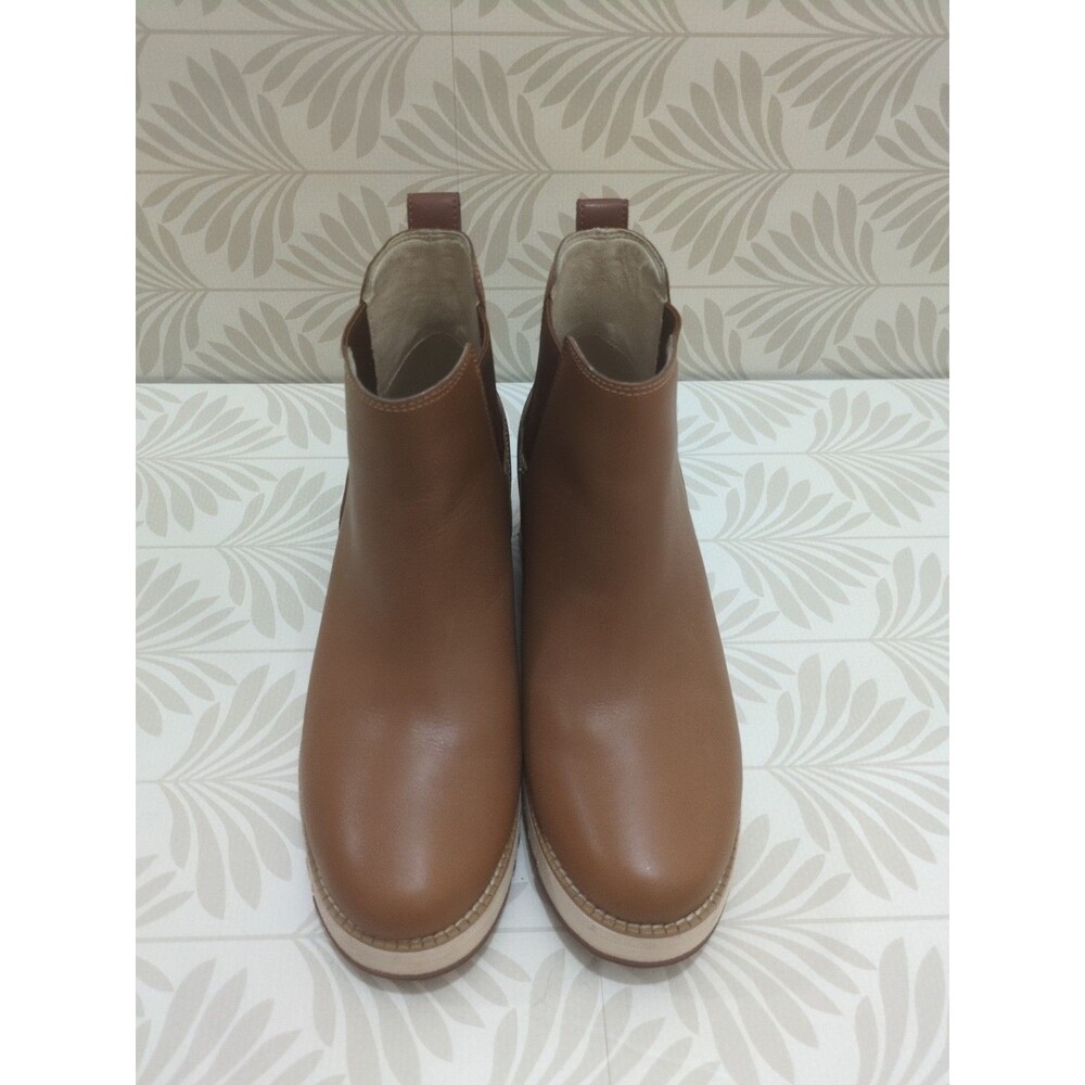 Cole Haan ZEROGRAND City Wedge Chelsea Boots Sz8.5 B British Tan Leather comfort
